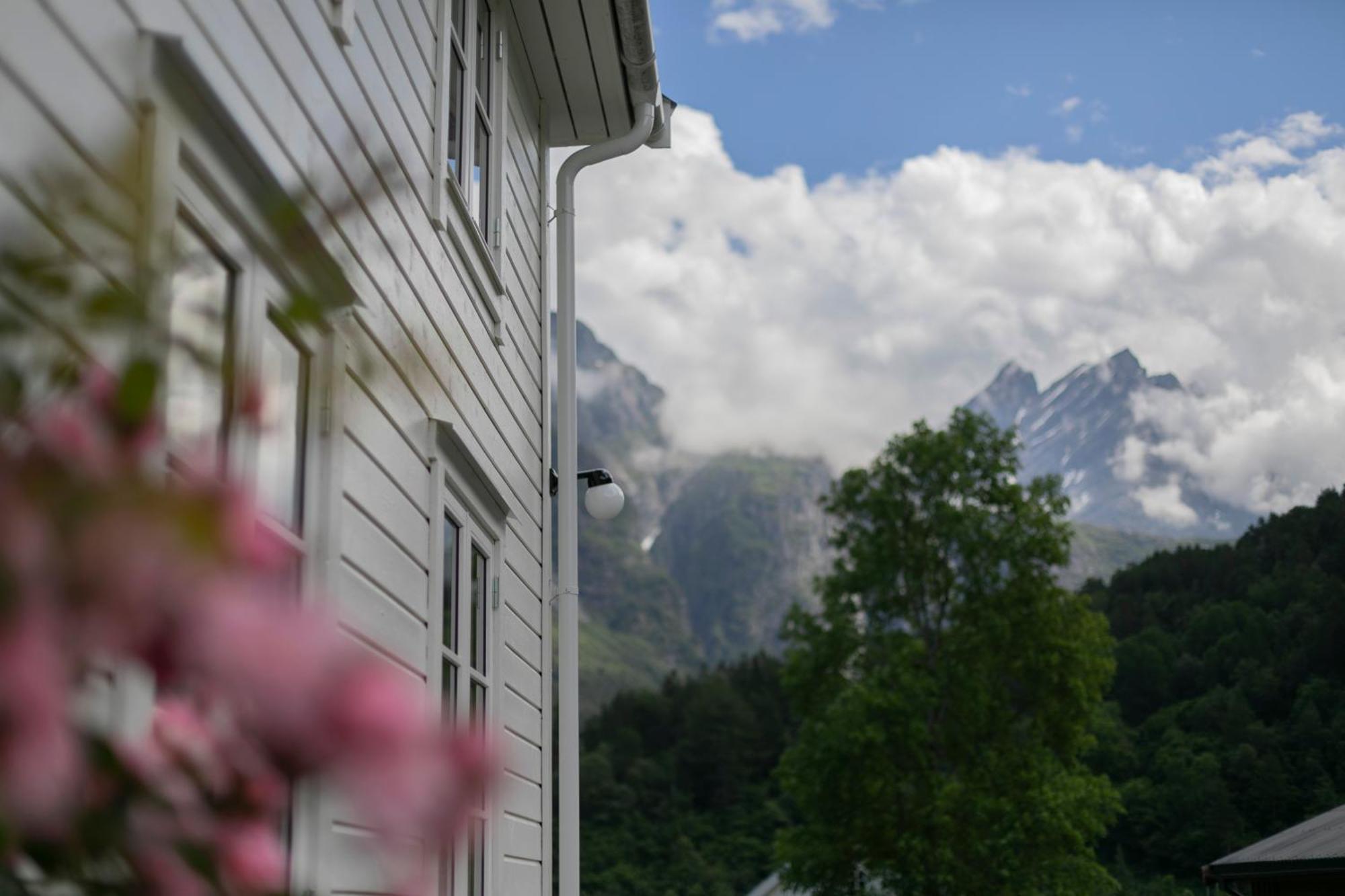 Villa Ostigard 1810 Åndalsnes Esterno foto
